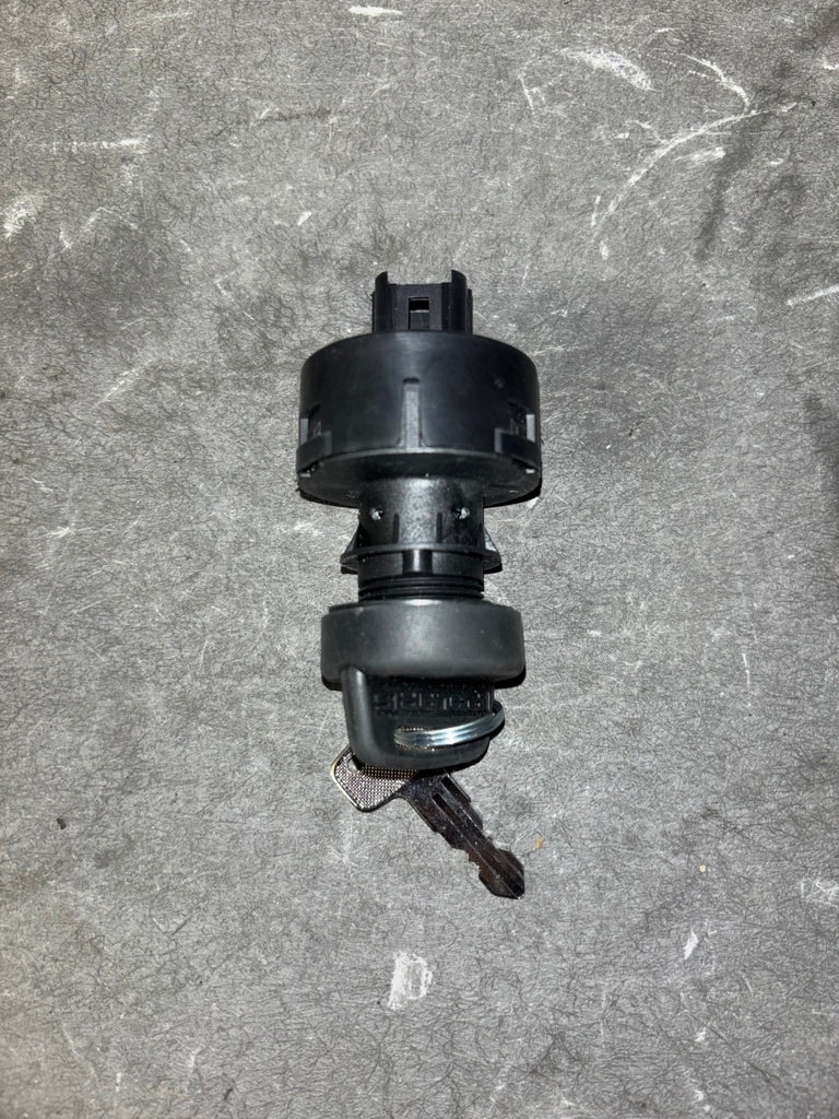 NEW Polaris oem key switch part #4015033 