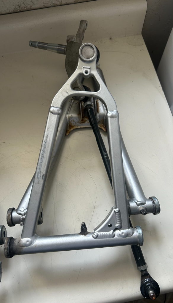 OEM 2007 Yamaha YFZ450 Left and Right Arm Assembley - Part# 5TG-23507-21-00