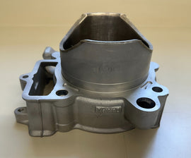 2006 KX450F CYLINDER / 11005-0049
