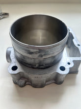 Load image into Gallery viewer, OEM KTM 450SXF Cylinder and Piston - Thumper Racing 505 big bore kit