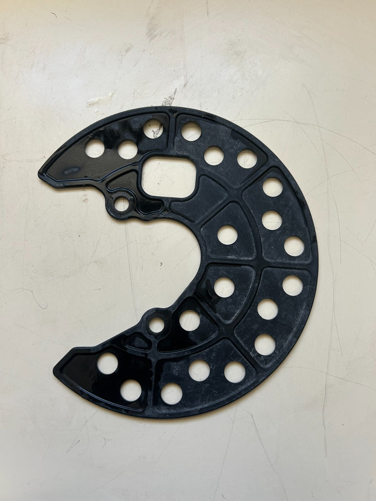 OEM 2007 Yamaha YFZ 450 Front Rotor Cover Hub - Part#: 5TG-2514A-00-00