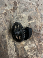 Load image into Gallery viewer, 2002 KTM 250 EXC-F Balancer Shaft