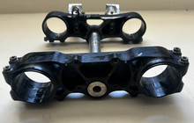 Load image into Gallery viewer, OEM 2012 KTM 450SXF Top and Bottom Tripple Clamp - Part# 7770103402230