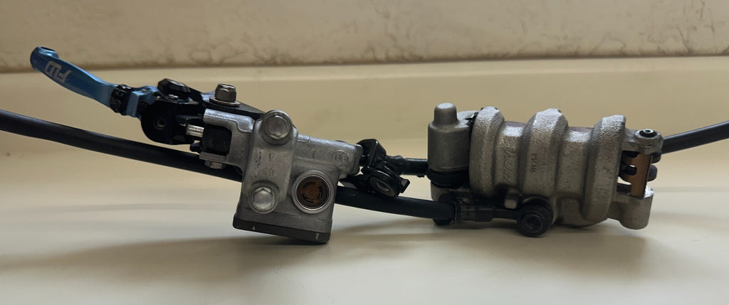 FRONT BRAKE ASSEMBLY YZ450+