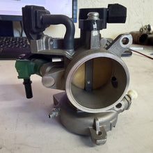 Load image into Gallery viewer, 2018-2021 yamaha yz 450 throttle body part # BR9-13750-00-00 