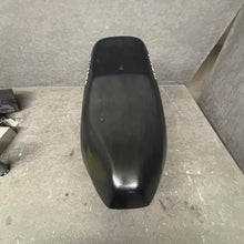 Load image into Gallery viewer, 2002-2011 yamaha zuma 50 seat with compartment part #5PJ-F4730-00-00