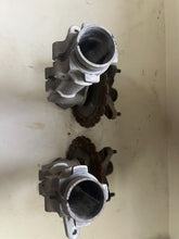 Load image into Gallery viewer, 2005 Polaris Trail Blazer Front Spindle Shock Mount with Wheel Hubs
