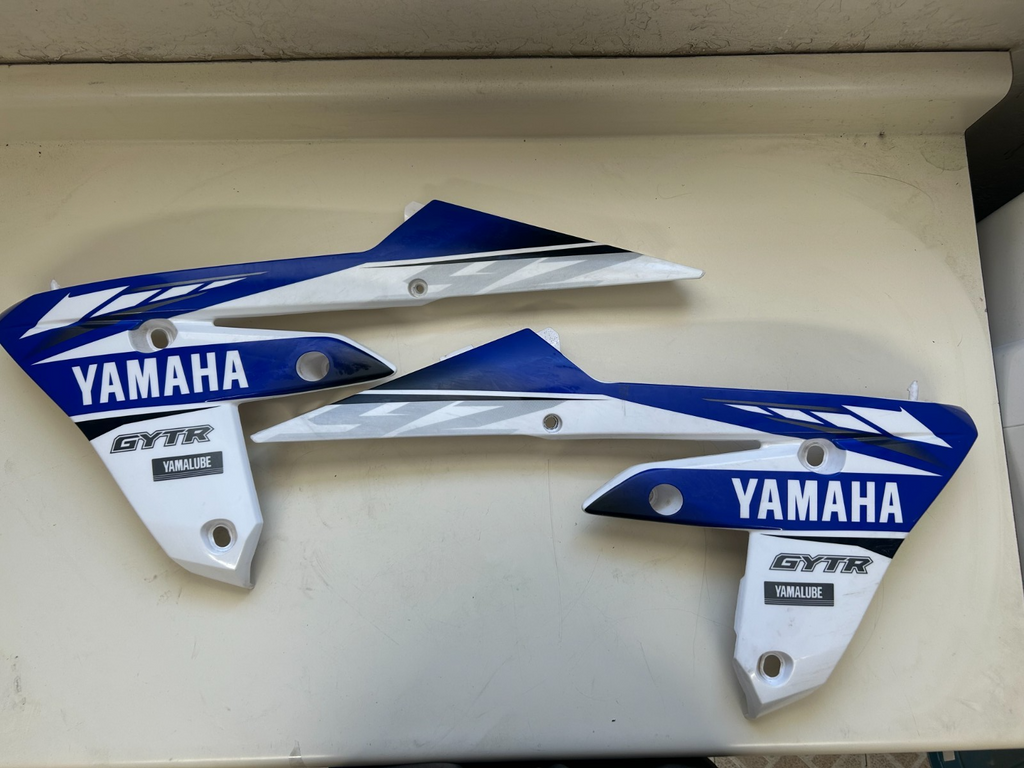 OEM 2016 Yamaha YZ450F Plastics Blue/White - Part# 2GC-2174