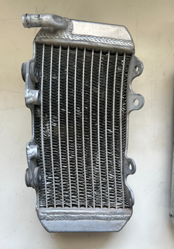 OEM 2009 Honda CRF150 Radiator Left & Right Part# 50435007100  50435008100