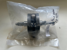 Load image into Gallery viewer, 2018-2019 YZ 450 CRANKSHAFT UPGRADED TO WOSSNER CONNECTING RODS AND BEARING
