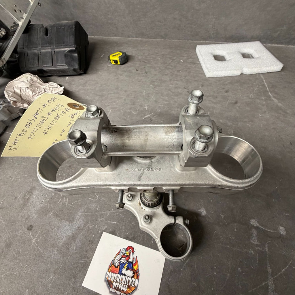 KTM OEM TRIPPLE CLAMPS PART # 59001034120  2003-07