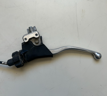Load image into Gallery viewer, 2007 OEM Complete Clutch Lever Assembly (W/Cable) - Part#: 5TG-82910-03-00