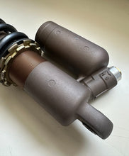 Load image into Gallery viewer, 2006 KAWASAKI KX450F REAR SHOCK ABSORBER SUSPENSION / 45014-5019