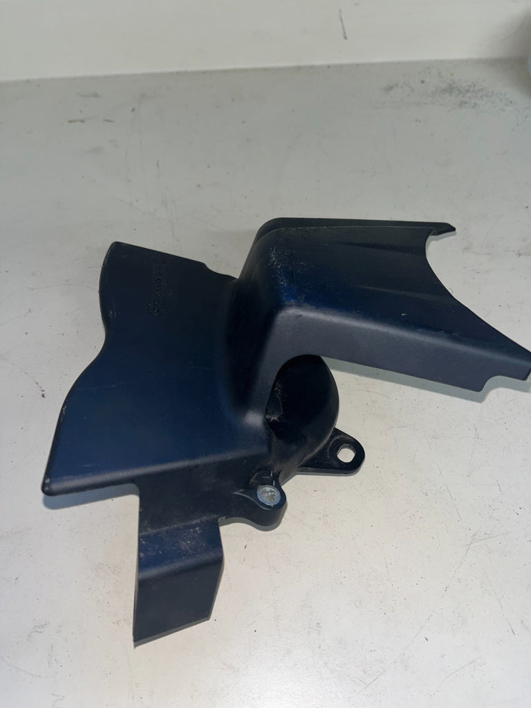 2014 Honda CBR500R OEM Engine Sprocket Cover Guard 11350-mgz-j000