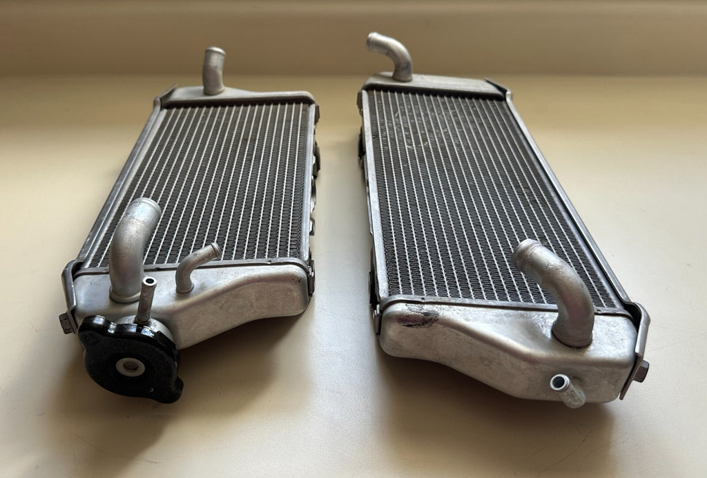 2006-2008 KAWASAKI KX450F LEFT AND RIGHT RADIATORS