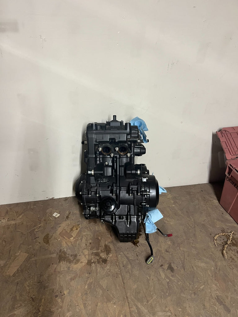 2014 Honda CBR500r Engine Motor In Great Condition With Running Video