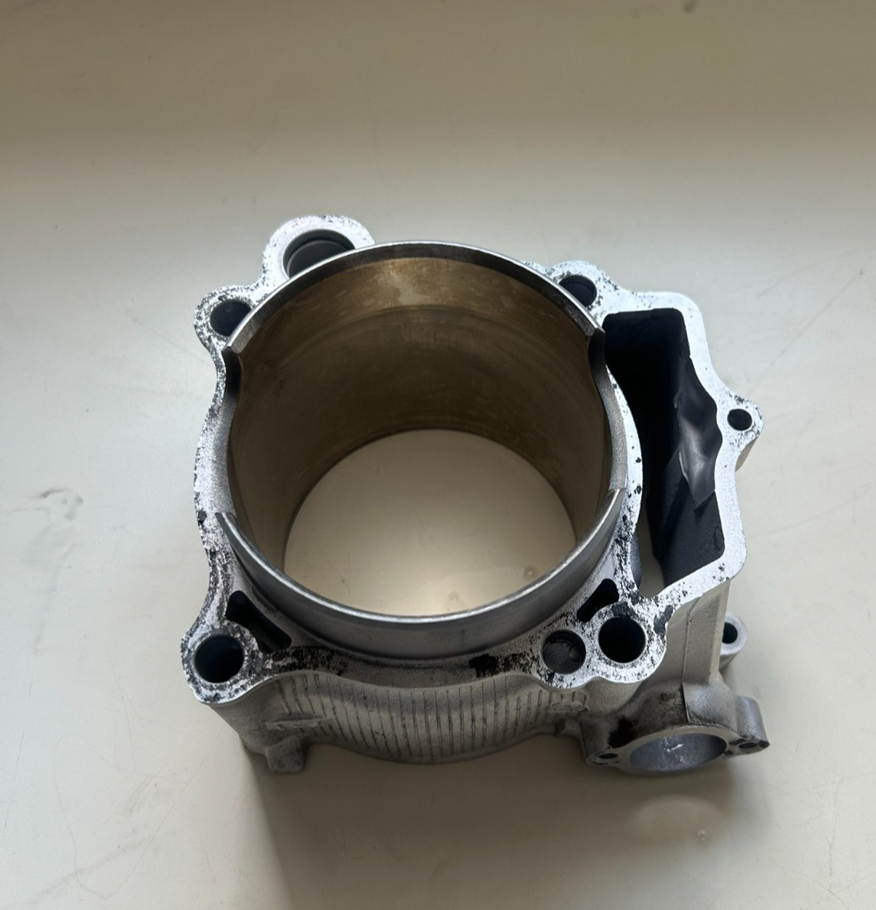 OEM 2007 Yamaha YFZ 450 Cylinder W/ Piston - Part # 5TA-11311-12-00