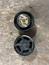 Load image into Gallery viewer, 2005 Yamaha Zuma YW50T Wheel Set