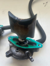 Load image into Gallery viewer, OEM SKI DOO MXZ 800R PTEK POWER VALVES- PART# 420854900, 420854908, 420812710