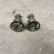 Load image into Gallery viewer, USED 2017 Kawasaki KX450F Intake &amp; Exhaust Camshafts 49118‑0874/49118‑0875 | OEM