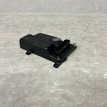 Load image into Gallery viewer, USED Ski-Doo Summit 800 ECU ECM E0168300023G 2006-2007 OEM CDI Module
