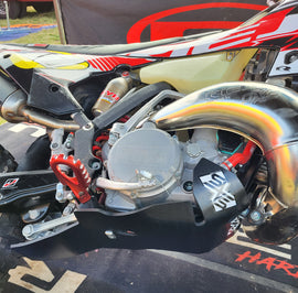 SXSlideplates Engine and Linkage Protection – Rieju